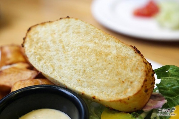 Fanier 費尼餐廳:台北內湖 Fanier費尼餐廳 美式餐廳 早午餐 漢堡