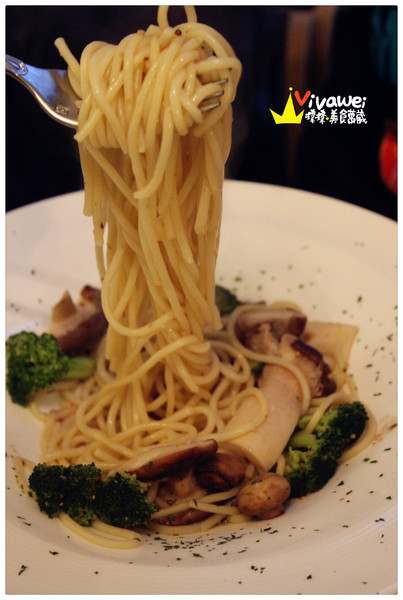 紗汀娜好食:台北中山區|餐點令人滿足但服務仍需加強『紗汀娜好食』