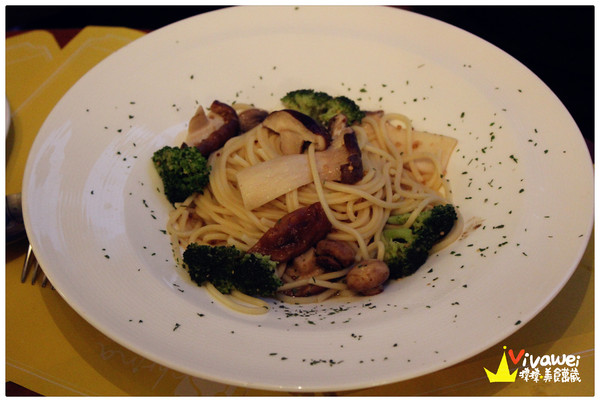 紗汀娜好食:台北中山區|餐點令人滿足但服務仍需加強『紗汀娜好食』