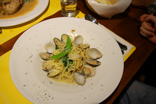 紗汀娜好食：[台北]幸福甜點 紗汀娜好食