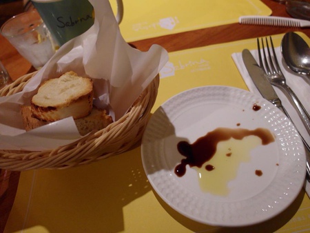 10530851_897831180233724_827398101933802614_n