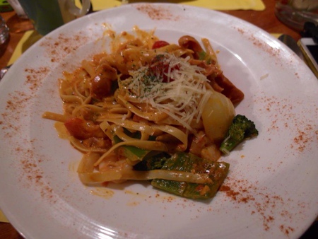 10474647_897830566900452_7302606658225142771_n