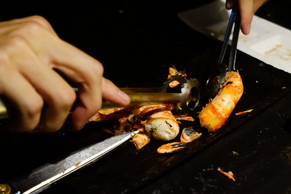 塩選輕塩風燒肉(公益店)：塩選輕塩風燒肉-公益店-禪境中優雅享受燒肉的極緻精神