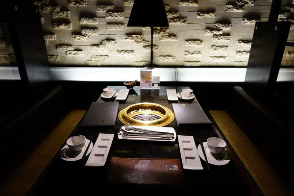 塩選輕塩風燒肉(公益店)：塩選輕塩風燒肉-公益店-禪境中優雅享受燒肉的極緻精神