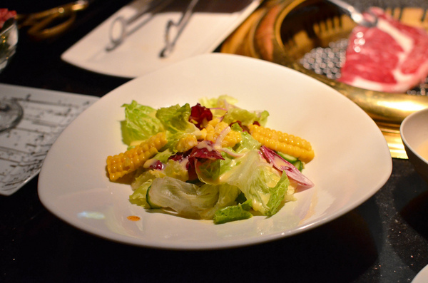 塩選輕塩風燒肉(公益店)：『台中||西區』服務高分燒肉店，有特約停車場-塩選輕塩風燒肉