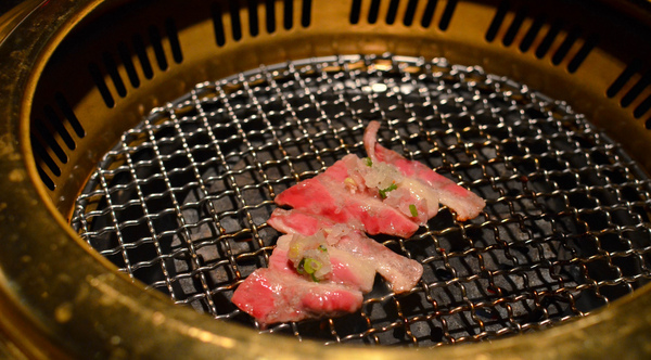 塩選輕塩風燒肉(公益店)：『台中||西區』服務高分燒肉店，有特約停車場-塩選輕塩風燒肉