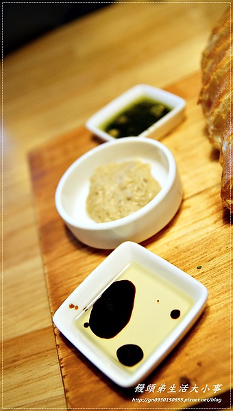 好米亞：【食記/台北市】限量的草莓派＆香蕉派～晚來妳就吃不到囉♪♪好米亞♪♪