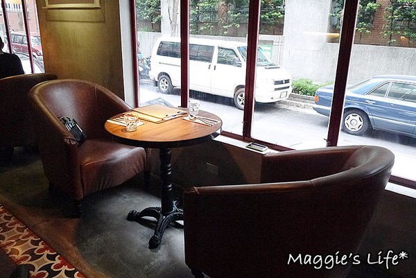 好米亞義法餐酒館:台北東區。捷運忠孝敦化【好米亞義法餐酒館】在台灣就能品嚐歐式風味料理◆碳烤海鮮拼盤。戰斧豬排