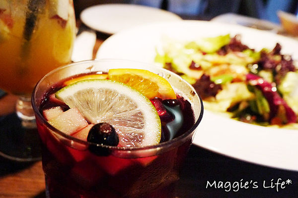 好米亞義法餐酒館:台北東區。捷運忠孝敦化【好米亞義法餐酒館】在台灣就能品嚐歐式風味料理◆碳烤海鮮拼盤。戰斧豬排