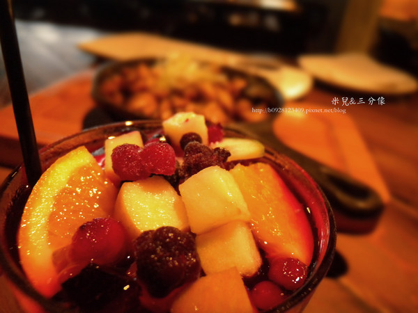 好米亞義法餐酒館：[台北東區] 好米亞義法餐酒館  在喧鬧的東區 也有這樣的好地方 好好的享用一餐 美味的義法料理...