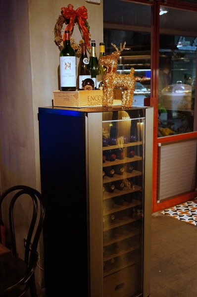 好米亞義法餐酒館:(胖樺食記)台北東區餐點一流環境滿分「好米亞義法餐酒館」。精緻細膩排餐配上各式酒類微醺宜人。