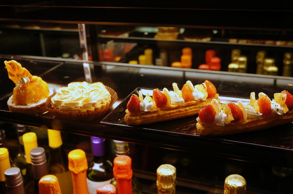 好米亞義法餐酒館:(胖樺食記)台北東區餐點一流環境滿分「好米亞義法餐酒館」。精緻細膩排餐配上各式酒類微醺宜人。