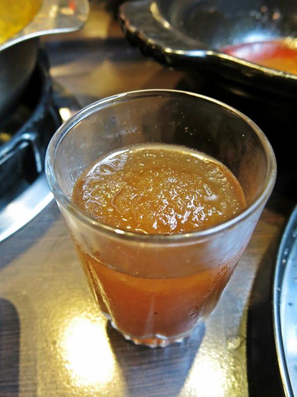 輕井澤鍋物(公益路旗艦店)：【台中】平價又大氣的火鍋旗艦店 — 輕井澤