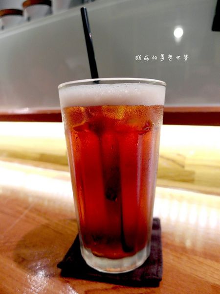 田樂For Farm BURGER:【台中】超人氣排隊美食!老房子裡的漢堡!田樂一店For Farm Burger(102巷店)!