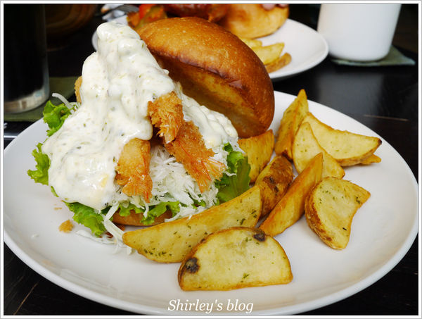 田樂 for Farm Burger:台中‧田樂漢堡(102巷店)