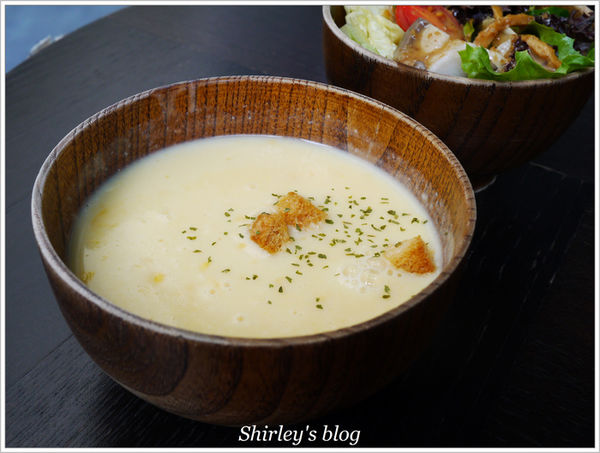 田樂 for Farm Burger:台中‧田樂漢堡(102巷店)