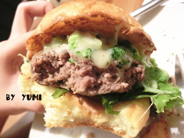 田樂 for Farm Burger:【台中食記】隱藏巷弄懷舊老店♥食尚玩家大力推薦@田樂For Farm BURGER