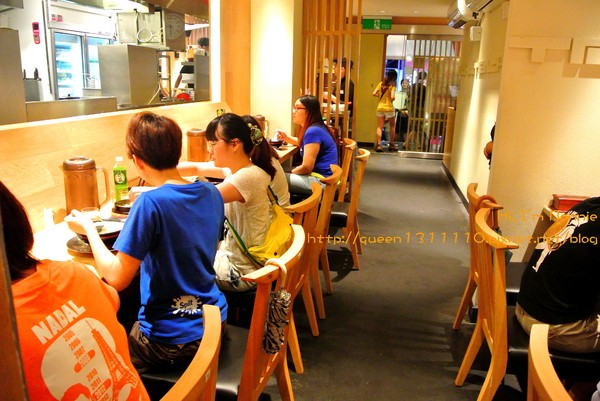 屯京拉麵：[美食]台北♥來自日本溫順辣感的麻辣豚骨叉燒拉麵♥屯京拉麵