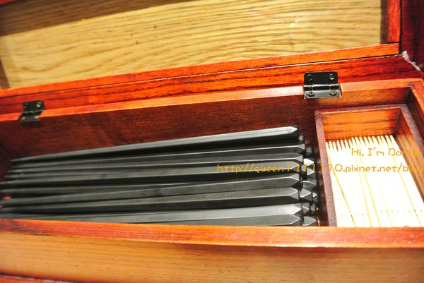 屯京拉麵：[美食]台北♥來自日本溫順辣感的麻辣豚骨叉燒拉麵♥屯京拉麵