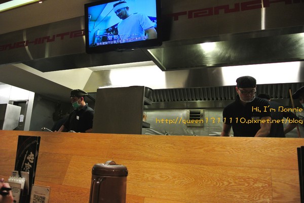 屯京拉麵：[美食]台北♥來自日本溫順辣感的麻辣豚骨叉燒拉麵♥屯京拉麵