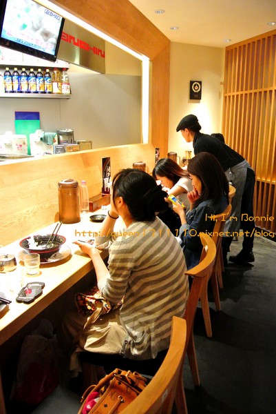 屯京拉麵：[美食]台北♥來自日本溫順辣感的麻辣豚骨叉燒拉麵♥屯京拉麵