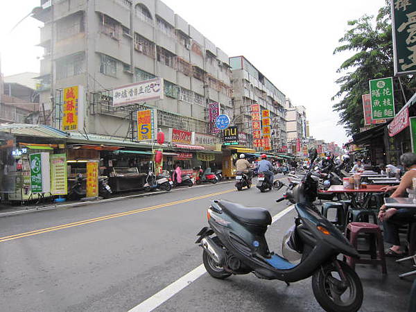 自強夜市：♥ 夜市 ♥ 自強夜市吃透透
