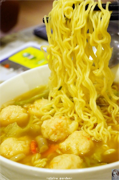 威靈頓街1號:台北 捷運北車 威靈頓街1號~臭豆腐配冰淇淋新吃法??