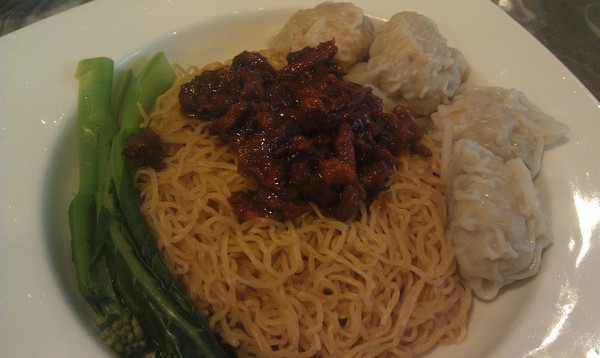 威靈頓街1號：[台北] 威靈頓街一號 港式茶餐廳 北車美食好選擇