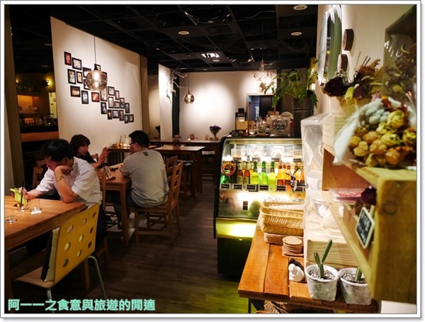 11 Cafe':台北松山文創園區 11 cafe 義大利麵~餐點用心,甜點更是驚喜!