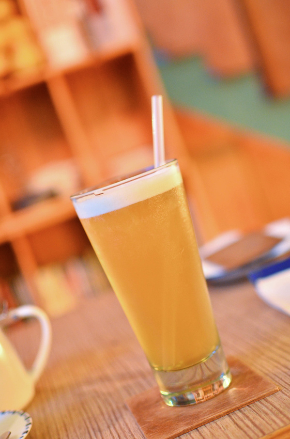 INO ICE(草悟道店)：『台中||西屯區』綠園道日式散步甜食&特色飲品-ino ice雞蛋糕