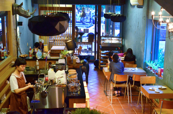 INO ICE(草悟道店)：『台中||西屯區』綠園道日式散步甜食&特色飲品-ino ice雞蛋糕