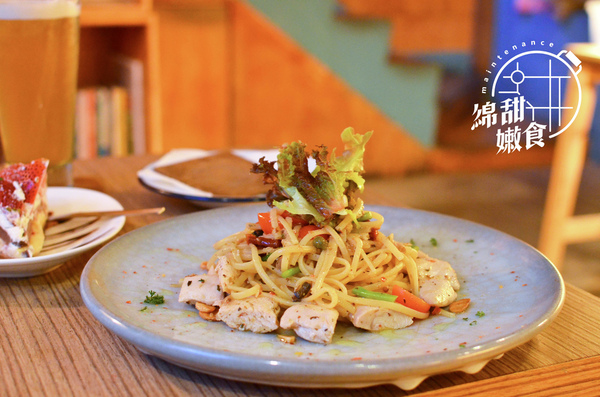 INO ICE(草悟道店)：『台中||西屯區』綠園道日式散步甜食&特色飲品-ino ice雞蛋糕