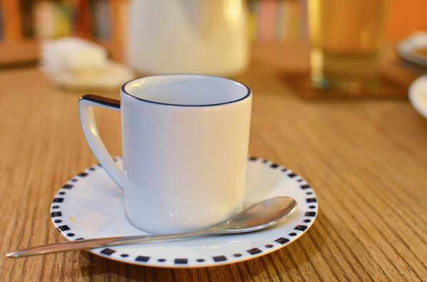 INO ICE(草悟道店)：『台中||西屯區』綠園道日式散步甜食&特色飲品-ino ice雞蛋糕