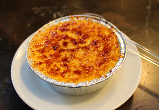 煎餅磨坊：[台北]永康街吃了會轉圈的焦糖脆片布丁