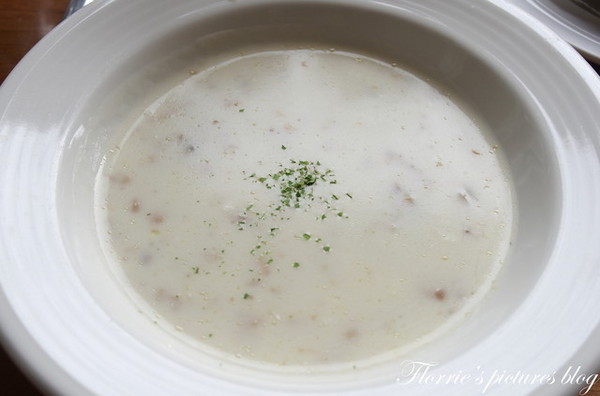 咖啡糖義式廚房：宜蘭(市)美食~Brown Taffy咖啡糖 義式廚房 下午茶 咖啡~漂亮的蜜糖珠寶盒