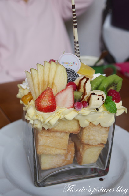 咖啡糖義式廚房：宜蘭(市)美食~Brown Taffy咖啡糖 義式廚房 下午茶 咖啡~漂亮的蜜糖珠寶盒