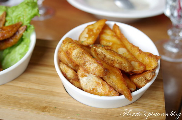 咖啡糖義式廚房：宜蘭(市)美食~Brown Taffy咖啡糖 義式廚房 下午茶 咖啡~漂亮的蜜糖珠寶盒