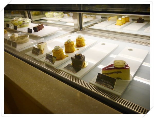 Gloria Jean’s Coffees高樂雅咖啡(台北民權店):【中山區】澳洲最大的咖啡連鎖店Gloria Jean’s Coffees高樂雅咖啡-讚不絕口的比利時鬆餅出現了!!