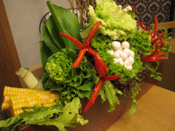 寬巷子鍋品美食：(食記)台北士林寬巷子提供藝術品般的火鍋料。視覺及味覺雙重饗宴一次滿足。