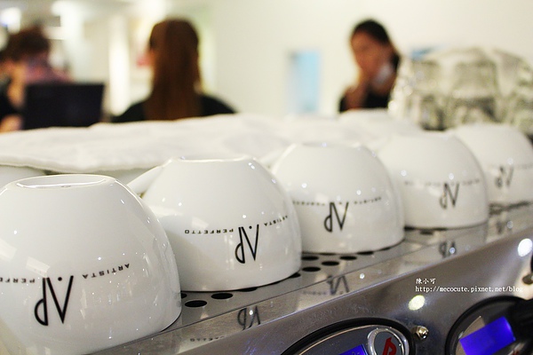 Artista Perfetto (AP) 信義區咖啡廳，冠軍拉花咖啡