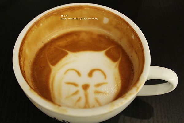 Artista Perfetto (AP) 信義區咖啡廳，冠軍拉花咖啡