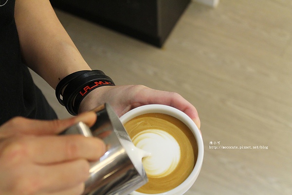 Artista Perfetto (AP) 信義區咖啡廳，冠軍拉花咖啡Artista Perfetto (AP) 信義區咖啡廳，冠軍拉花咖啡