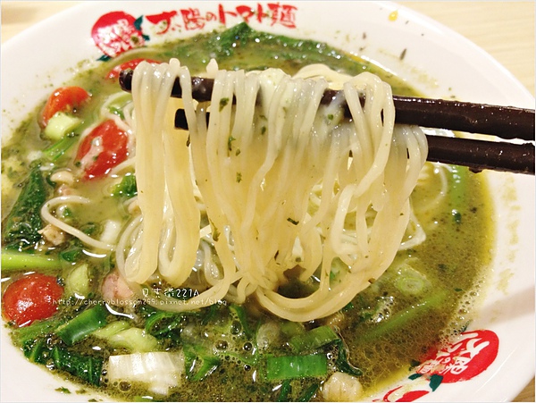 太陽蕃茄拉麵 (太陽のトマト麺 Taiwan)(站前店)：宅媽熊寶覓食趣@Taitoma 太陽番茄拉麵(站前店)