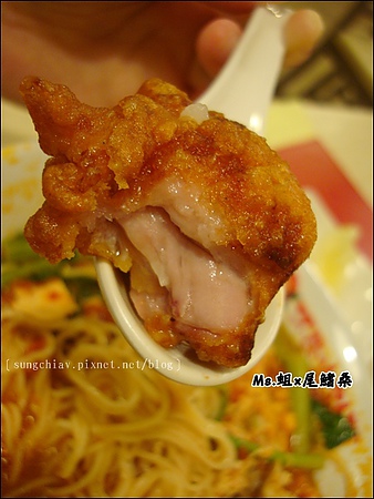 太陽蕃茄拉麵 (太陽のトマト麺 Taiwan)(站前店)：［台北車站］太陽番茄拉麵