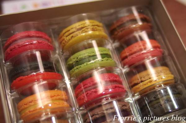 Boite de bijou 珠寶盒法式點心坊：台北大安區美食~珠寶盒法式點心坊boîte de bijou(麗水店)~馬卡龍不凋花禮~漂亮又甜滋滋的情人節禮盒