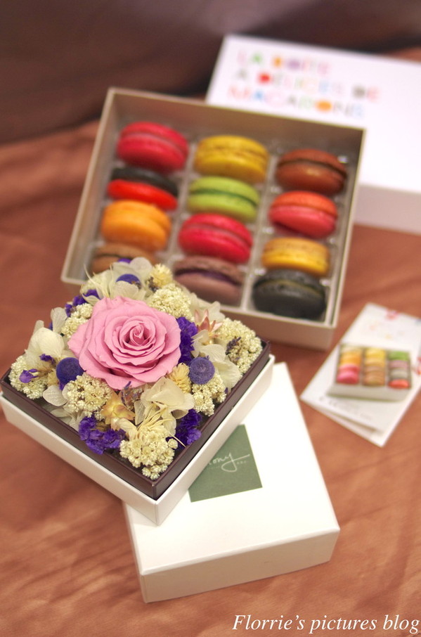 Boite de bijou 珠寶盒法式點心坊：台北大安區美食~珠寶盒法式點心坊boîte de bijou(麗水店)~馬卡龍不凋花禮~漂亮又甜滋滋的情人節禮盒