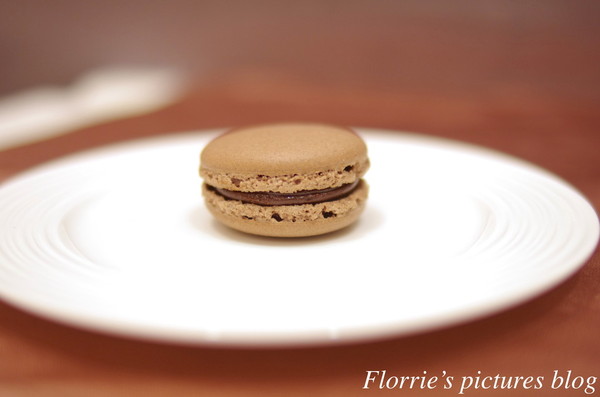 Boite de bijou 珠寶盒法式點心坊：台北大安區美食~珠寶盒法式點心坊boîte de bijou(麗水店)~馬卡龍不凋花禮~漂亮又甜滋滋的情人節禮盒