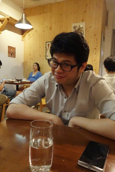 因為好吃很開心還走去復興SOGO買蛋糕 殊不知隔天兔子肝又發炎了嗚嗚嗚