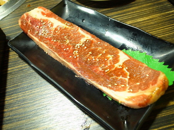 燒肉眾(新莊店):<新北|新莊|燒肉店>燒肉粽~燒肉眾傻傻分不清楚!明蝦紅蝦都很威!