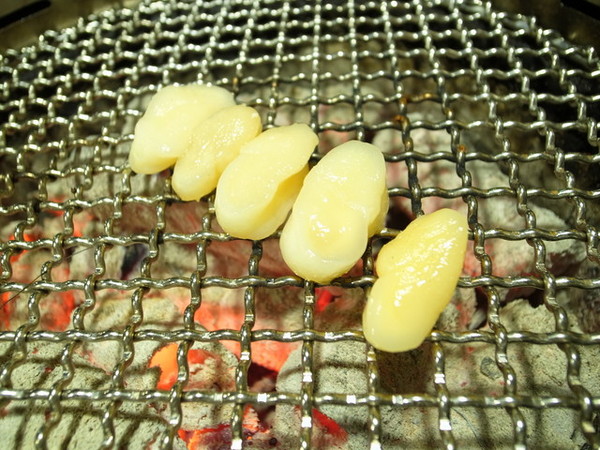 燒肉眾(新莊店):<新北|新莊|燒肉店>燒肉粽~燒肉眾傻傻分不清楚!明蝦紅蝦都很威!